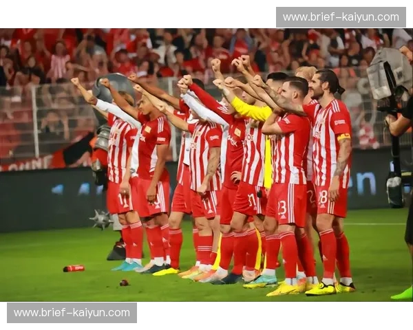 欧联热潮：连接激情与机遇的绿茵新纪元